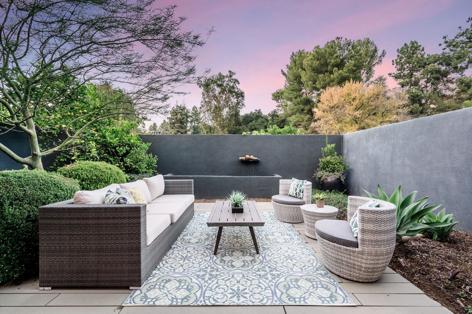 Hardscaping and outdoor living in Independent Hill, Virginia